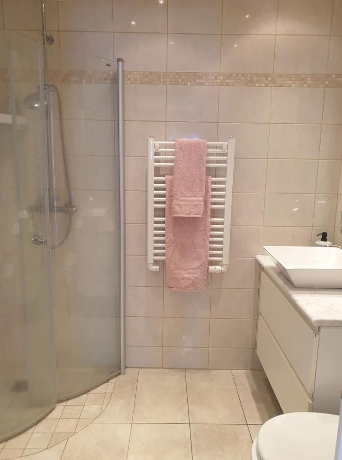 Ibuth Meth Gott Andrumsloft Akureyri Exterior foto